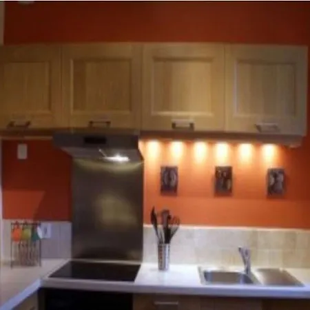 La Maison D'à Côté Couette-café